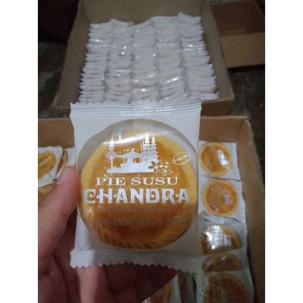 

PIE SUSU CHANDRA OLEH OLEH KHAS BALI