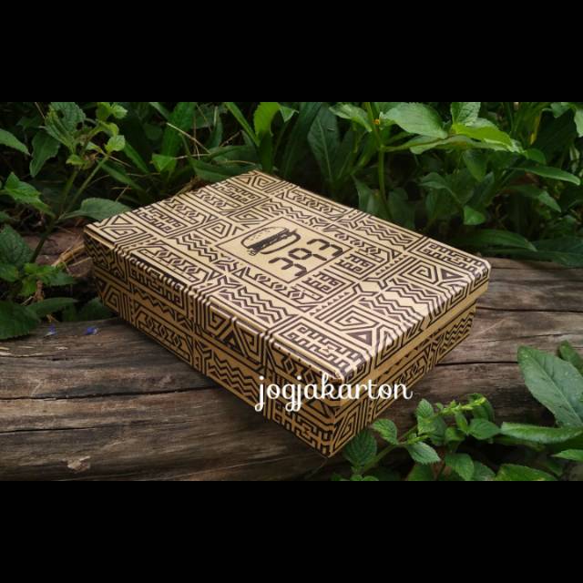 

Gift box/box gift/packing/packaging/kotak kado ukuran 19x14x5cm