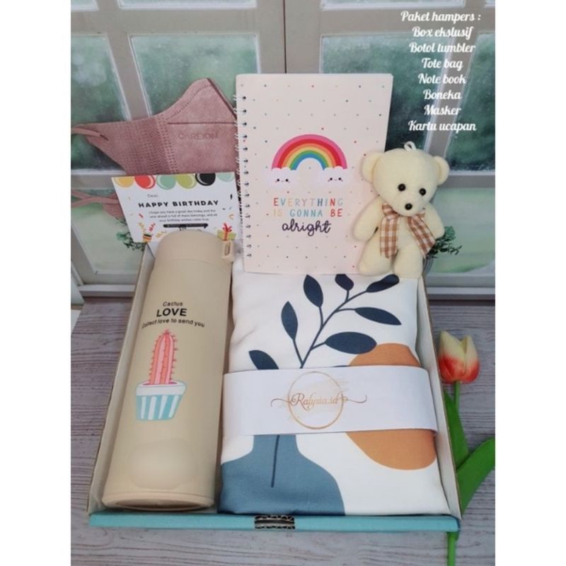 

HAMPERS BOX ULTAH MURAH