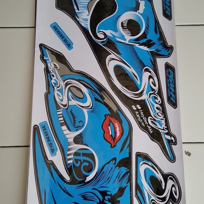 Sticker & Striping variasi Thailand Honda Scoopy fi 2016 Hitam-biru f949