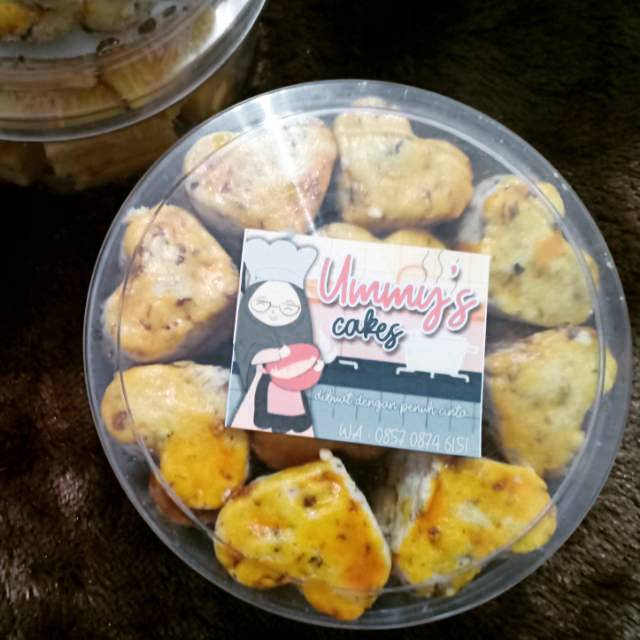 

Kue bawang renyah toples besar (kemasan 500gr)