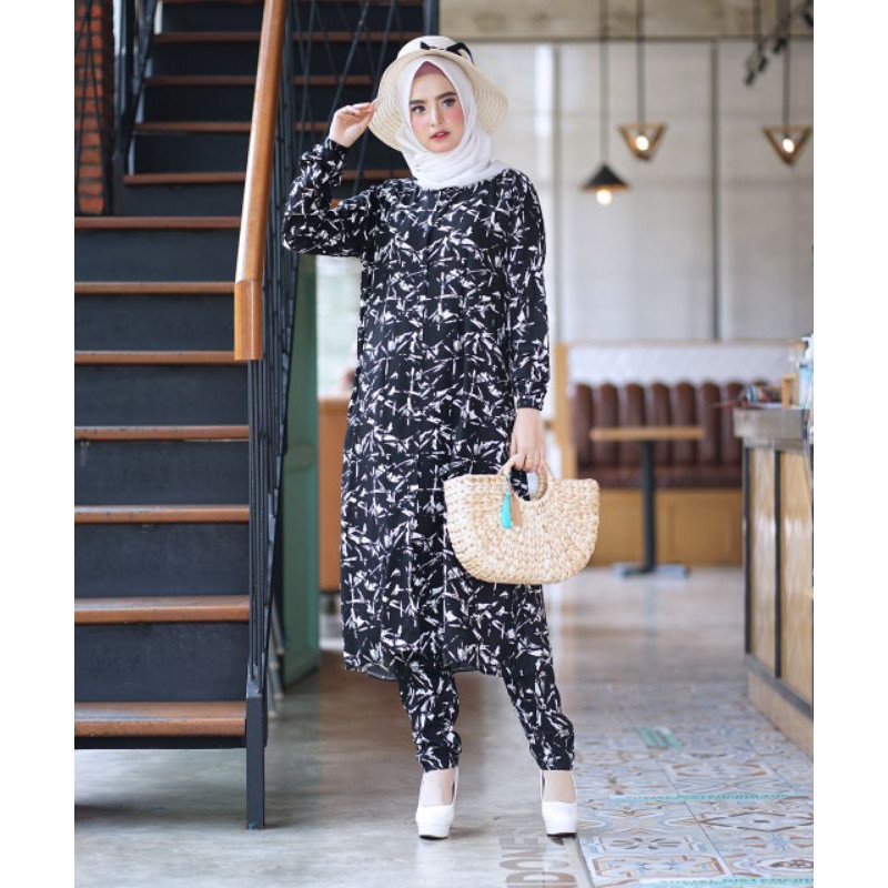 Kanaya One set / fashion muslim terpopuler/ pakaian wanita terbaru/ dress muslim murah