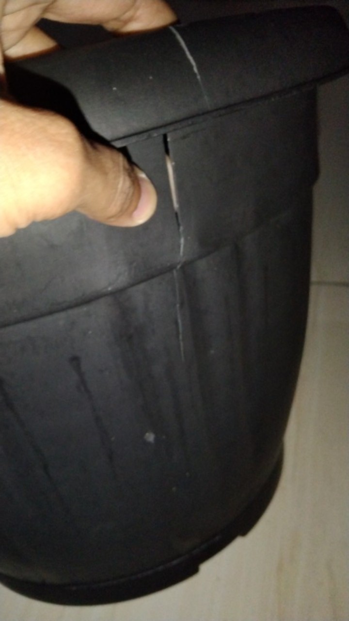 Pot Bunga Tanaman Hitam Grace 35 Cm (kuping)