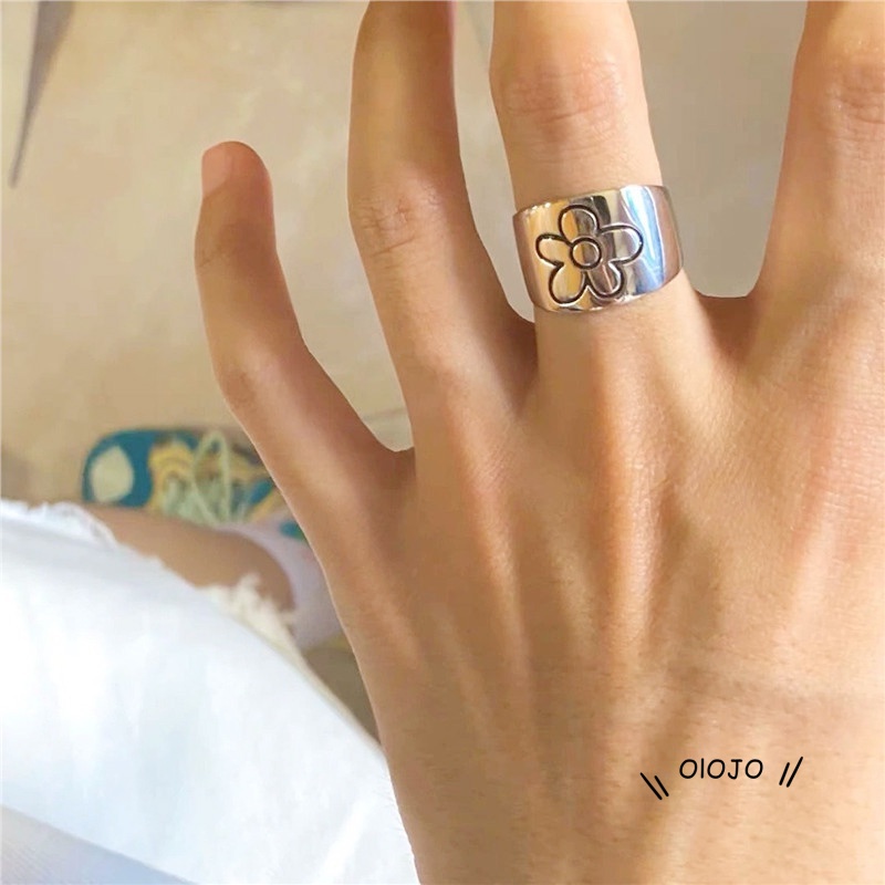 Cincin Model Terbuka Desain Bunga Daisy Kecil Gaya Simple Kreatif Untuk Wanita ol2