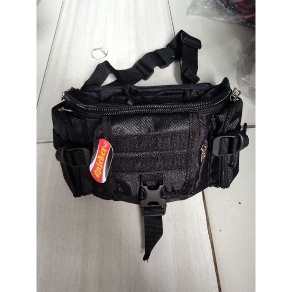 Tas pinggang tactical army / waistbag tactical army  Hitam ko