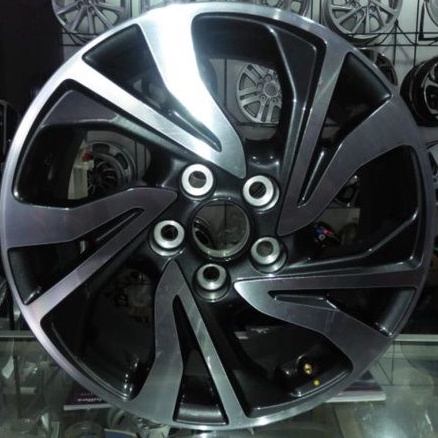 Velg Racing OEM Innova Reborn R16 Tahun 2021