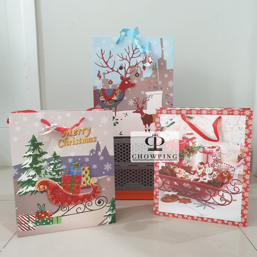 

Paper Bag Kantong Santa Tas Souvenir Kado Natal PREMIUM