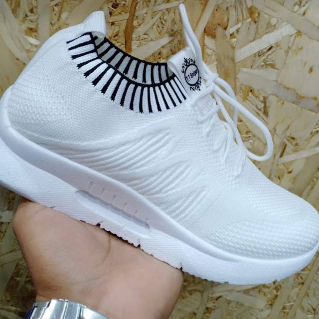 Sepatu Fashion TT sniper White