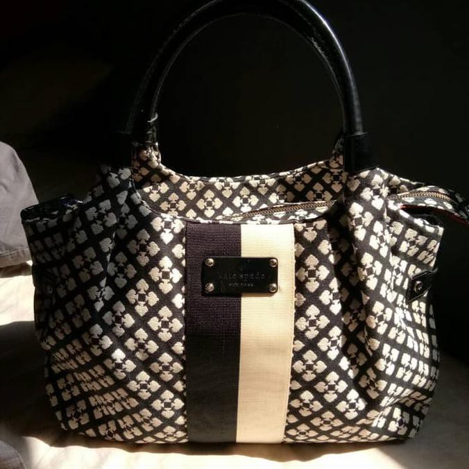 Tas Kate Spade Second L96 Berkualitas Harga Grosir
