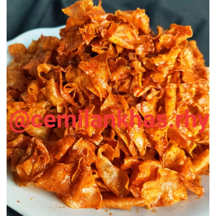 

KRIPSET 250gr / KERIPIK PEDAS / KERIPIK SINGKONG / KRIPSET SEUHAH