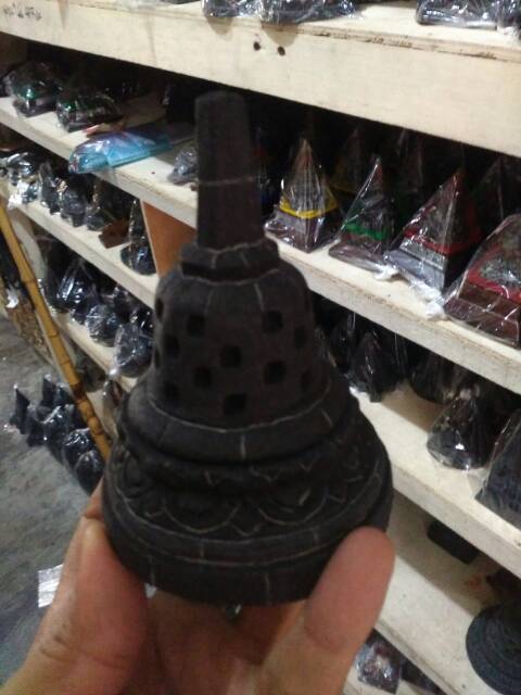 (BISA COD) Pajangan Miniatur Stupa Candi Borobudur Ukuran Mini 10x7 cm - Dekorasi Rumah Souvenir