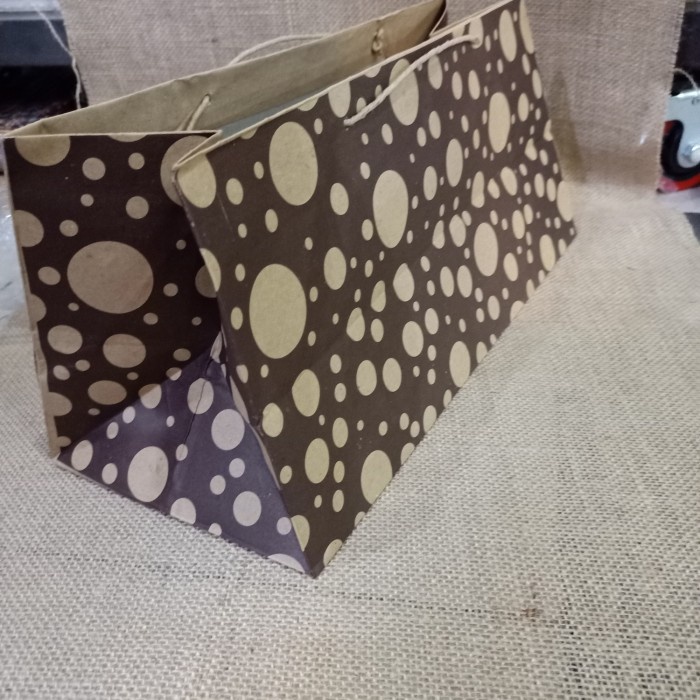 

✨ BISA COD ✨ paper bag bronis polkadot isi 12 pcs terlaris dan termurah