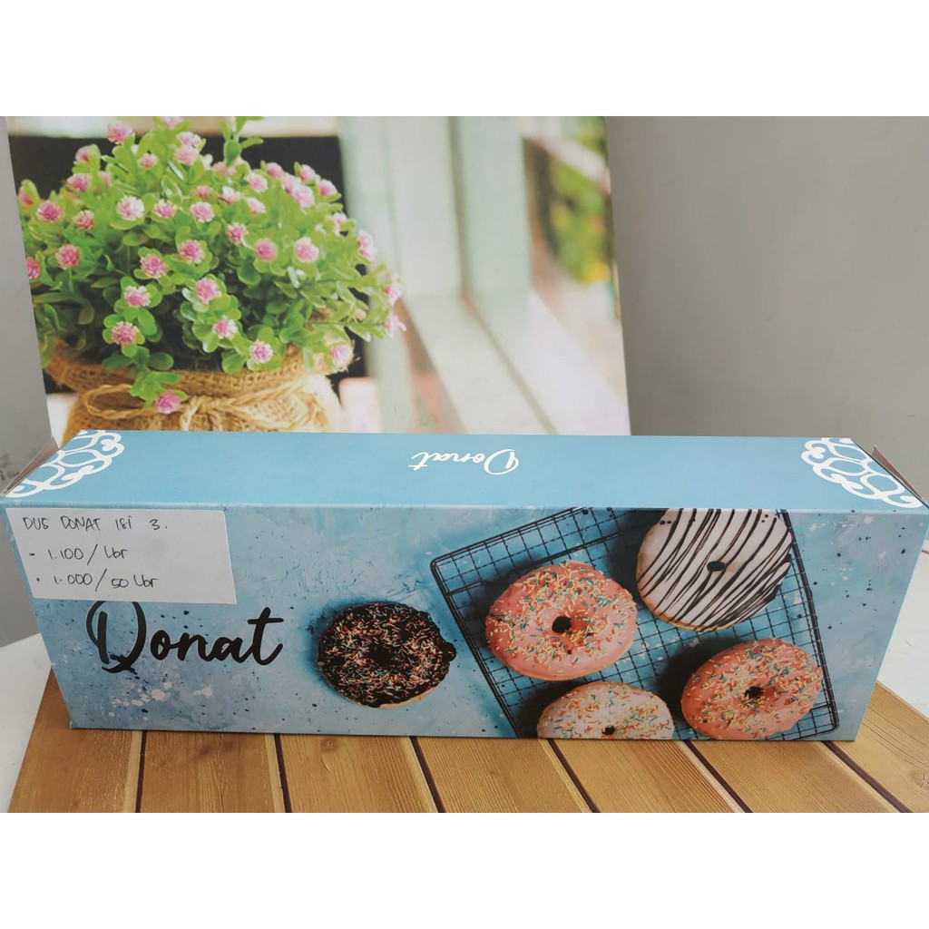 

Dus Donat Box Donat ukuran 27x9x6