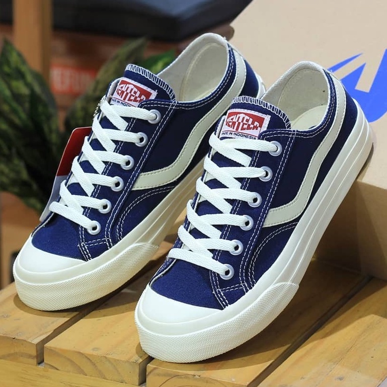 Ventela public low navy original official store terbaru sepatu pria wanita