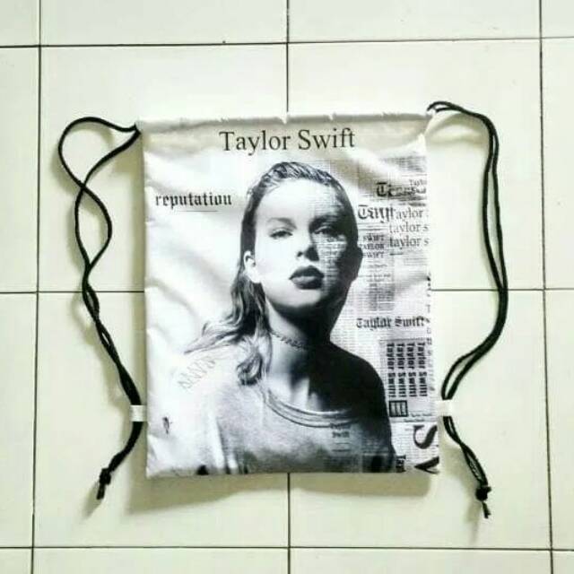 Tas serut foto artis / tas serut taylor swift / tas serut sos