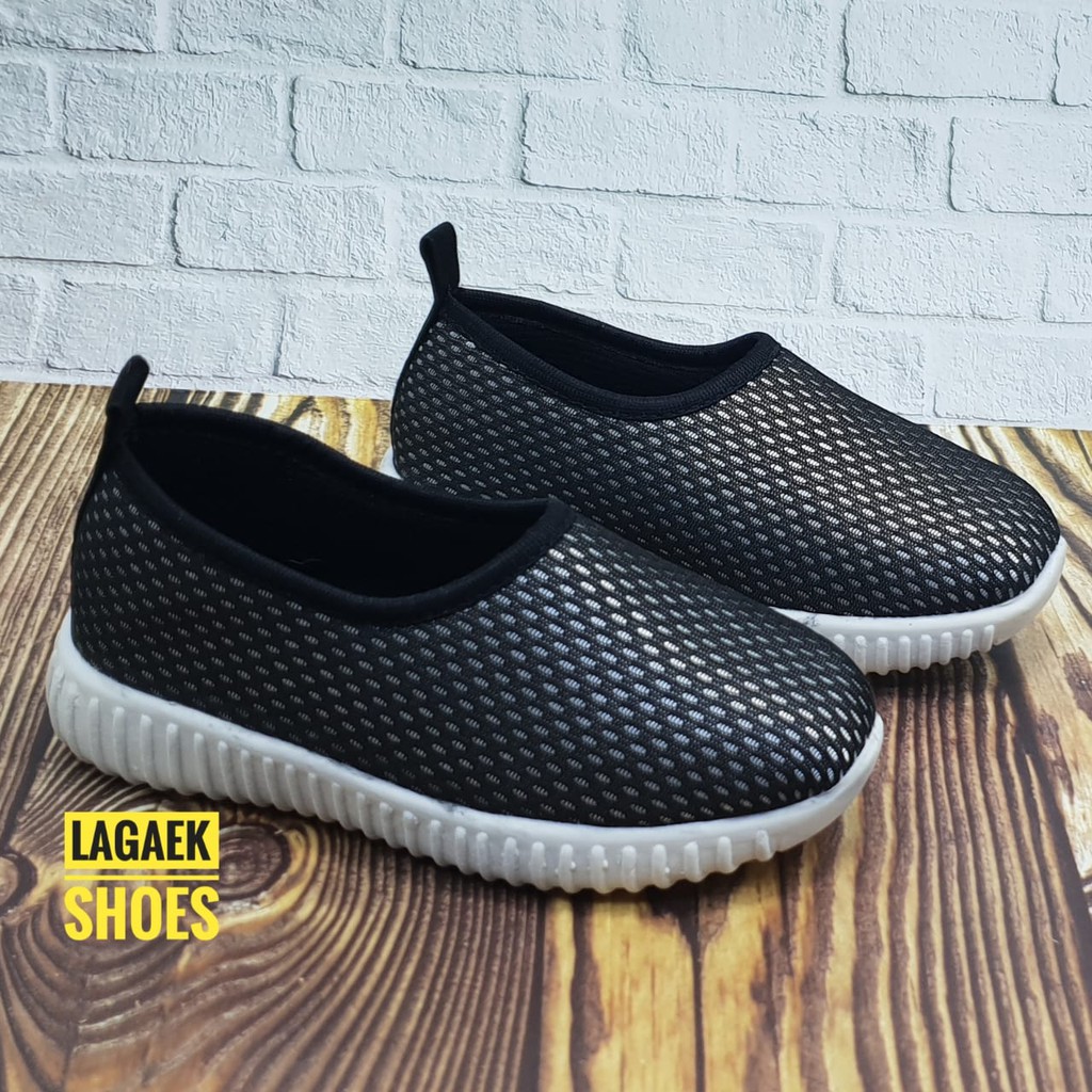 Sepatu Anak Laki Laki Sport 12 3 4 5 Tahun HITAM Lentur Sepatu Anak Cewek Cowok Sporty Size 22 - 29 Elastis