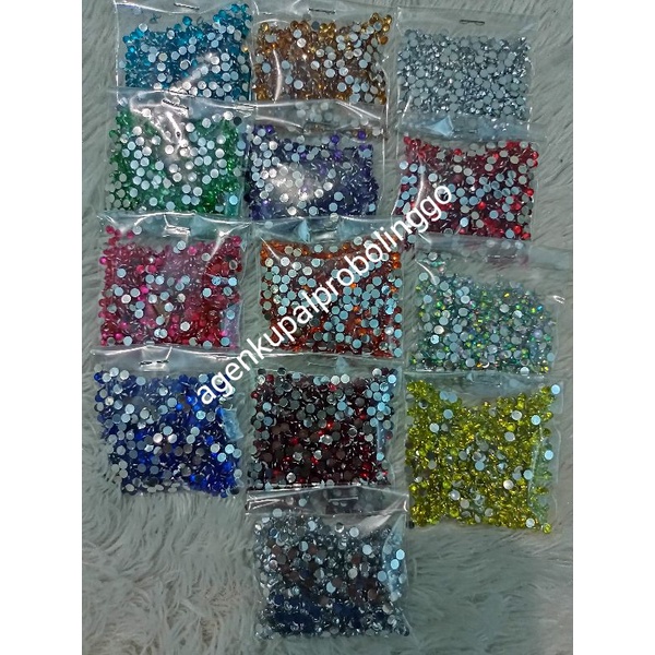 GEMS STONE / MANIK HENNA