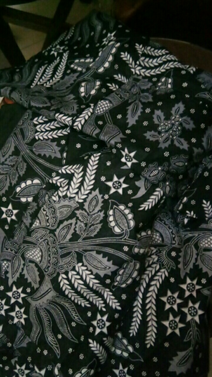 Kemeja Batik Pria M L Xl Xxl Hem Batik Pekalongan Kemeja Batik Lengan Panjang Pendek Bisa Cod
