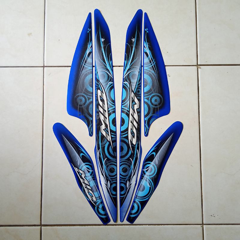 stiker striping motor mio sporty 2011 biru
