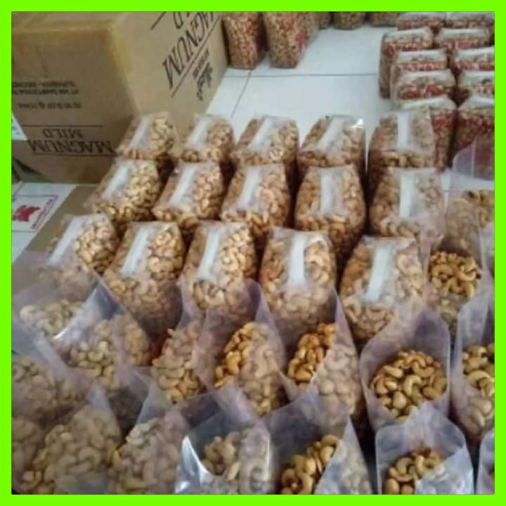 

Kacang mete mede matang SUPER 1000gr asli Wonogiri