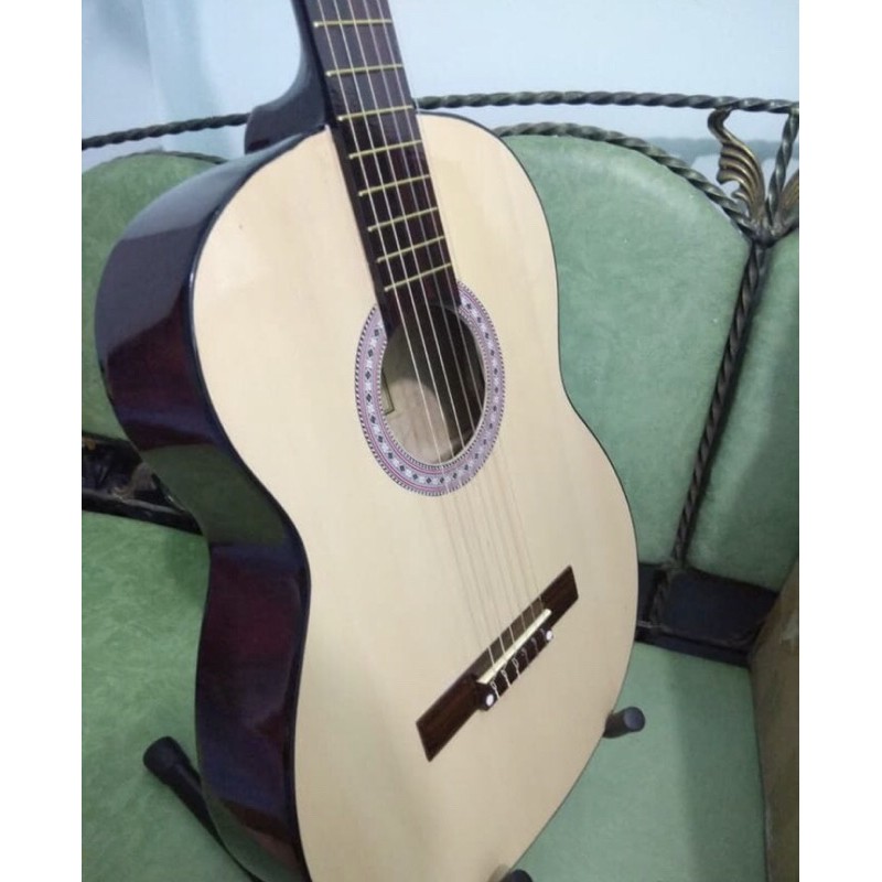 Gitar akustik klasik YAMAHA nilon custom MURAH