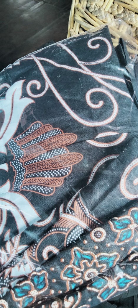 Kemeja Batik Pria Kasual Kemejakantoran