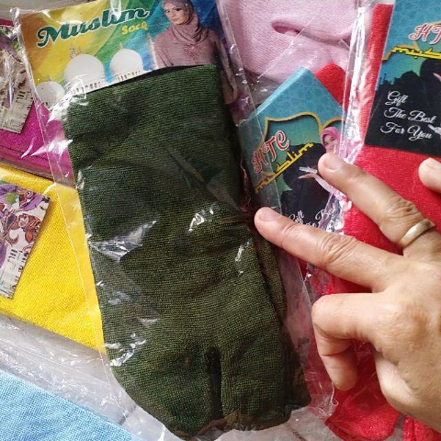 Kaos kaki jempol-Army