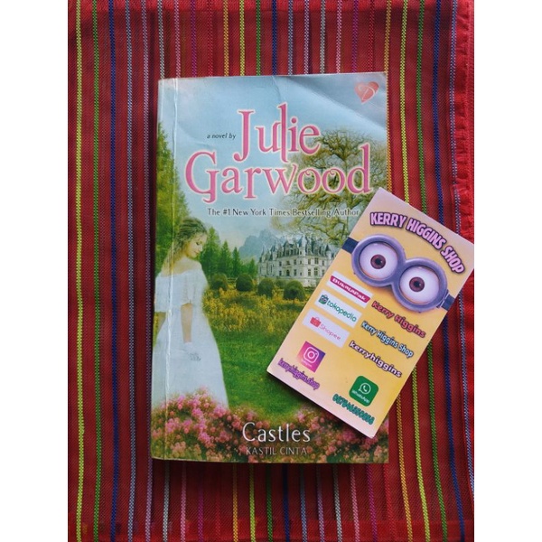Castles (Kastil Cinta) - Julie Garwood