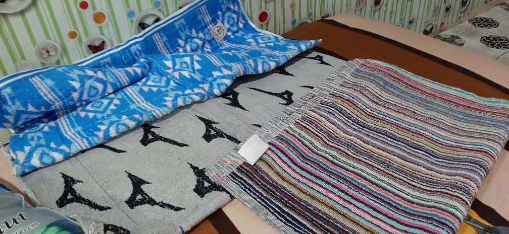 Rc Keset Handuk Bluberry Dan Valerry Quincy