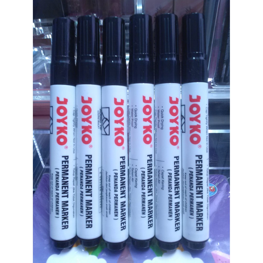 

Spidol Permanent Joyko PM-17 Warna Hitam Snowman