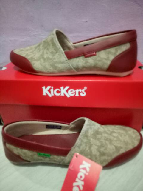 Sepatu kickers cewe murah