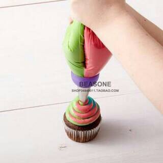 Head Coupler Rainbow Swirl Buttercream 3 warna / Head Coupling / Converter Spuit Dekorasi Kue