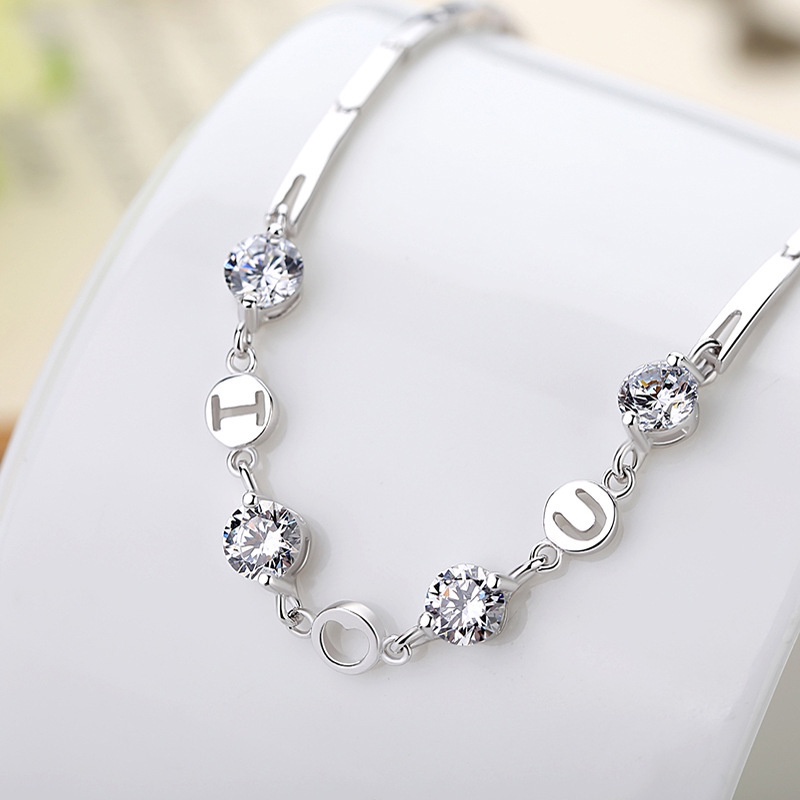 Gelang Bentuk Hati Bahan Stainless Gaya Korea Untuk Wanita