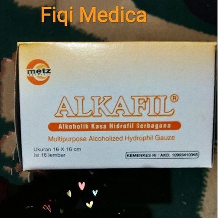 Alkafil kasa hidrofil untuk perawatan tali pusat bayi.