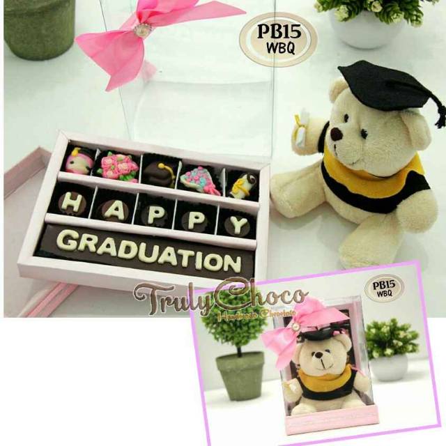 

Trulychoco kado wisuda cokelat teman kerabat special dan boneka