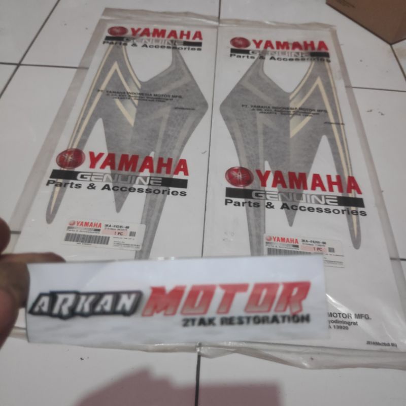 STRIPING GRAPHIC LIST TANGKI RXKING RX KING RX-KING HITAM 2004 ORIGINAL