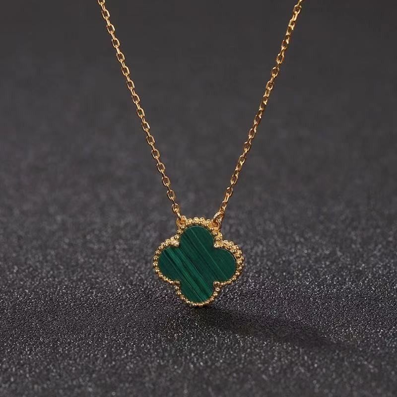 Kalung clover liontin nyatu rantai nori titanium korea style anti karat