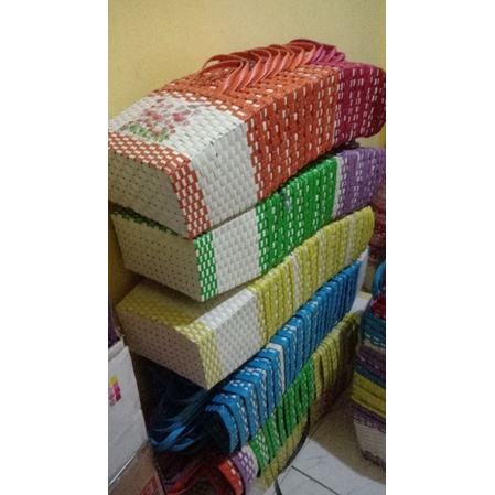tas anyaman / parcel lebaran / sovenir free nama