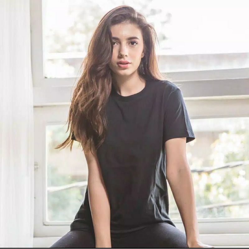 KAOS POLOS ADEM BANDUNG POLOS BAJU POLOS PREMIUM BAJU POLOS LOOK LIKE GILDAN