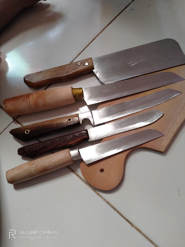 Pisau Set Paket Hemat 5 Pisau + 1 Talenan /pisau Dapur /pisau Dapur ( 5 Pisau + 1 Talenan Kayu )