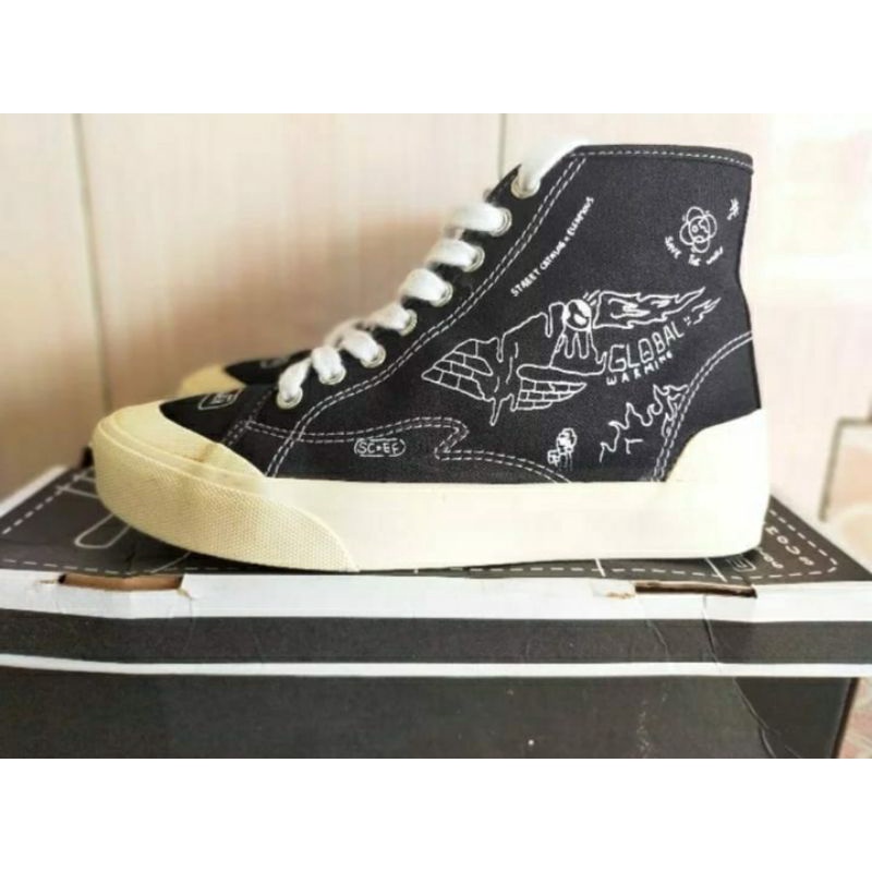 streetcatalog x elfamous "whistleblower"