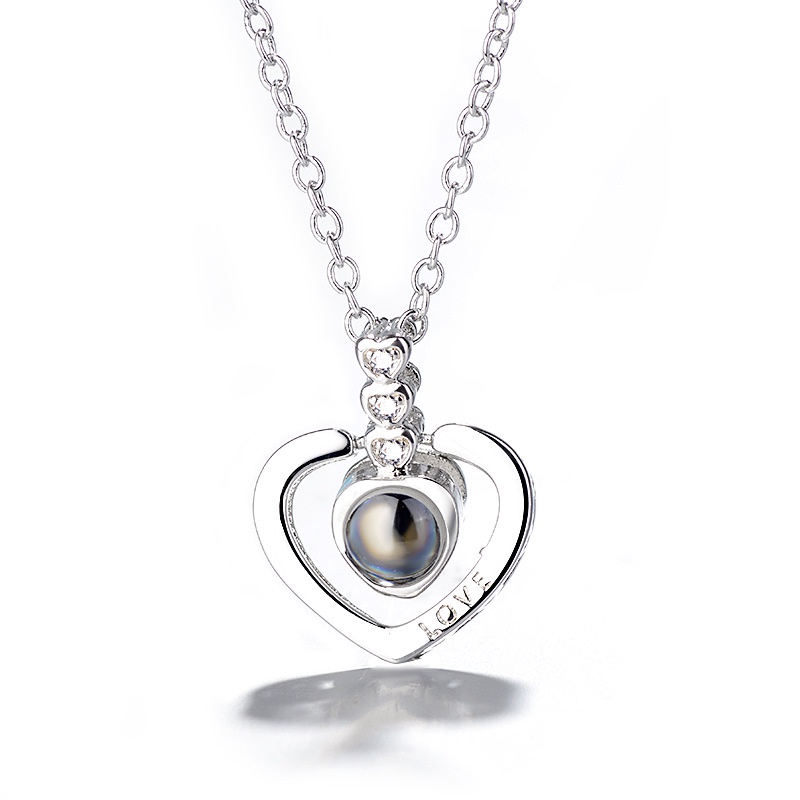 [Ready Stock]Fashion 925 Silver Plated Elegant Heart-Shaped Pendant Clavicle Chain