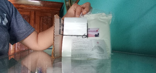 Plastik Ziplock Kombinasi Transparan Putih Uk 7,5x12 Cm Cocok Untuk Wadah Masker 25gr / Per Lembar