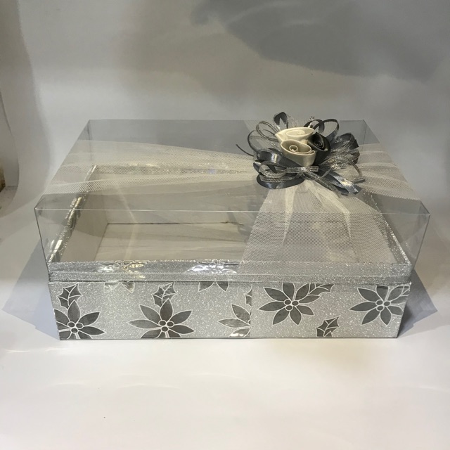 

Box Mika Pendek Glitter