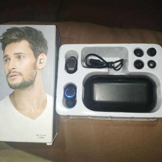 F9 bluetooth headset TWS Wireless earphone LED