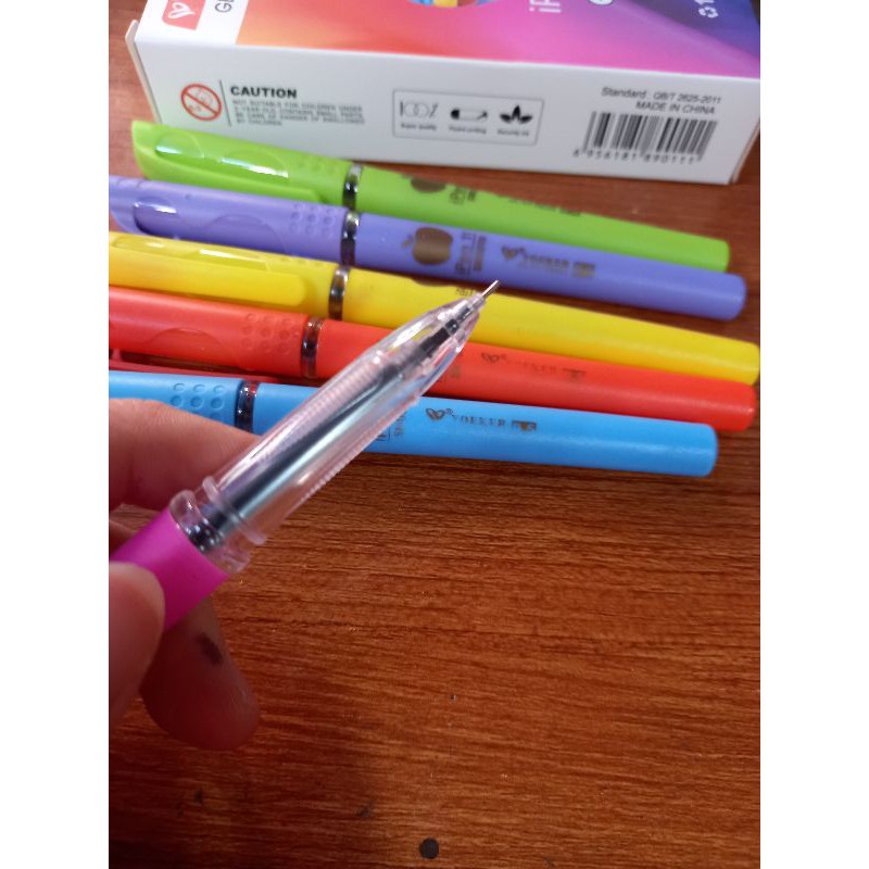 Pen / Pulpen Ipen 11 (12pcs)