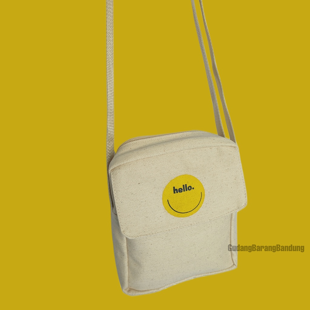 Sling Bag / Tas Slempang Hello Kanvas Resleting