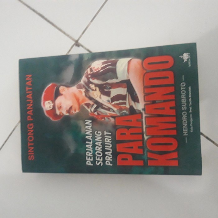 ORIGINAL buku sintong panjaitan para komando