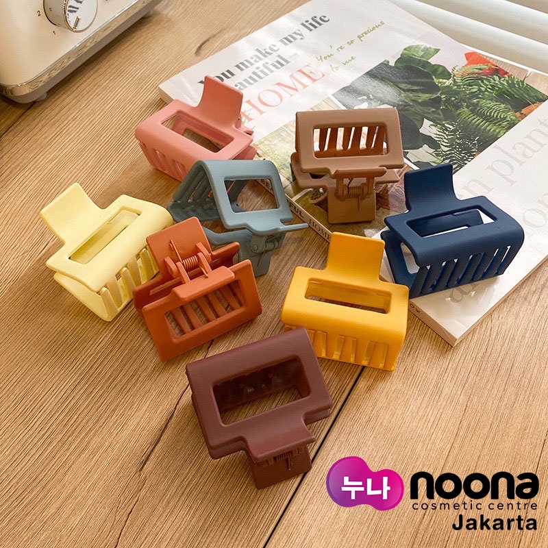 JEDAI DOFF KOTAK BOLONG 5CM PREMIUM (N017952)