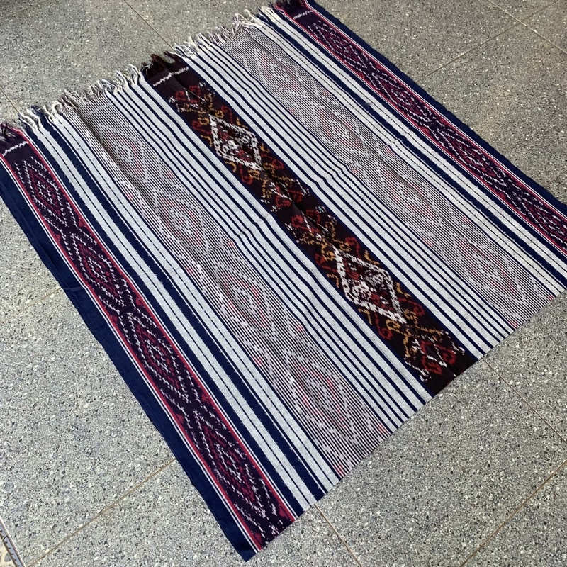 Kain tenun ethnic blanket paruki silver navi rote dayak kalimantan timur